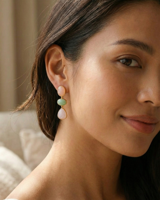 Oorbellen met pastelstenen