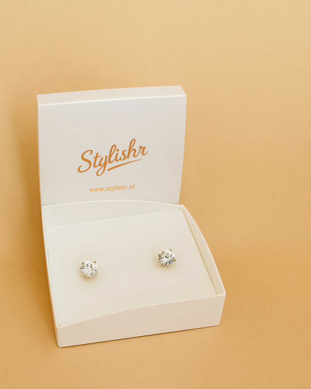 Oorstekers met Zirconia