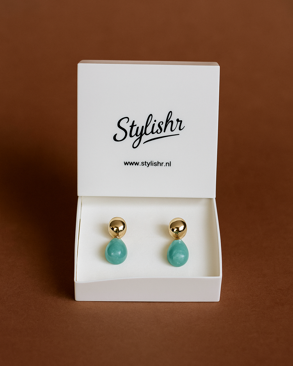 Goudkleurige Oorbellen met Turquoise Druppel