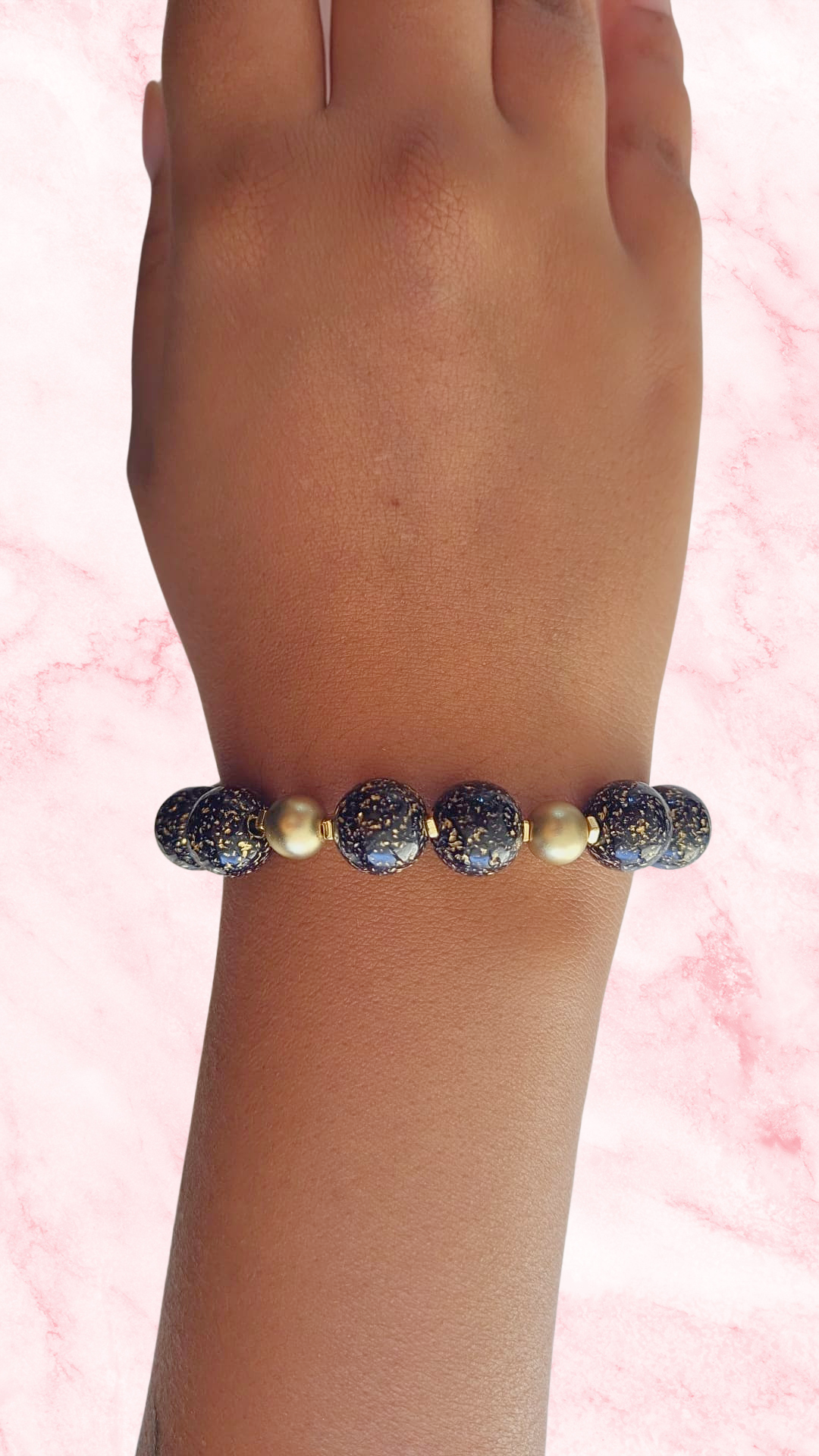 Zwart-Gouden Armband met Resin & Kristal