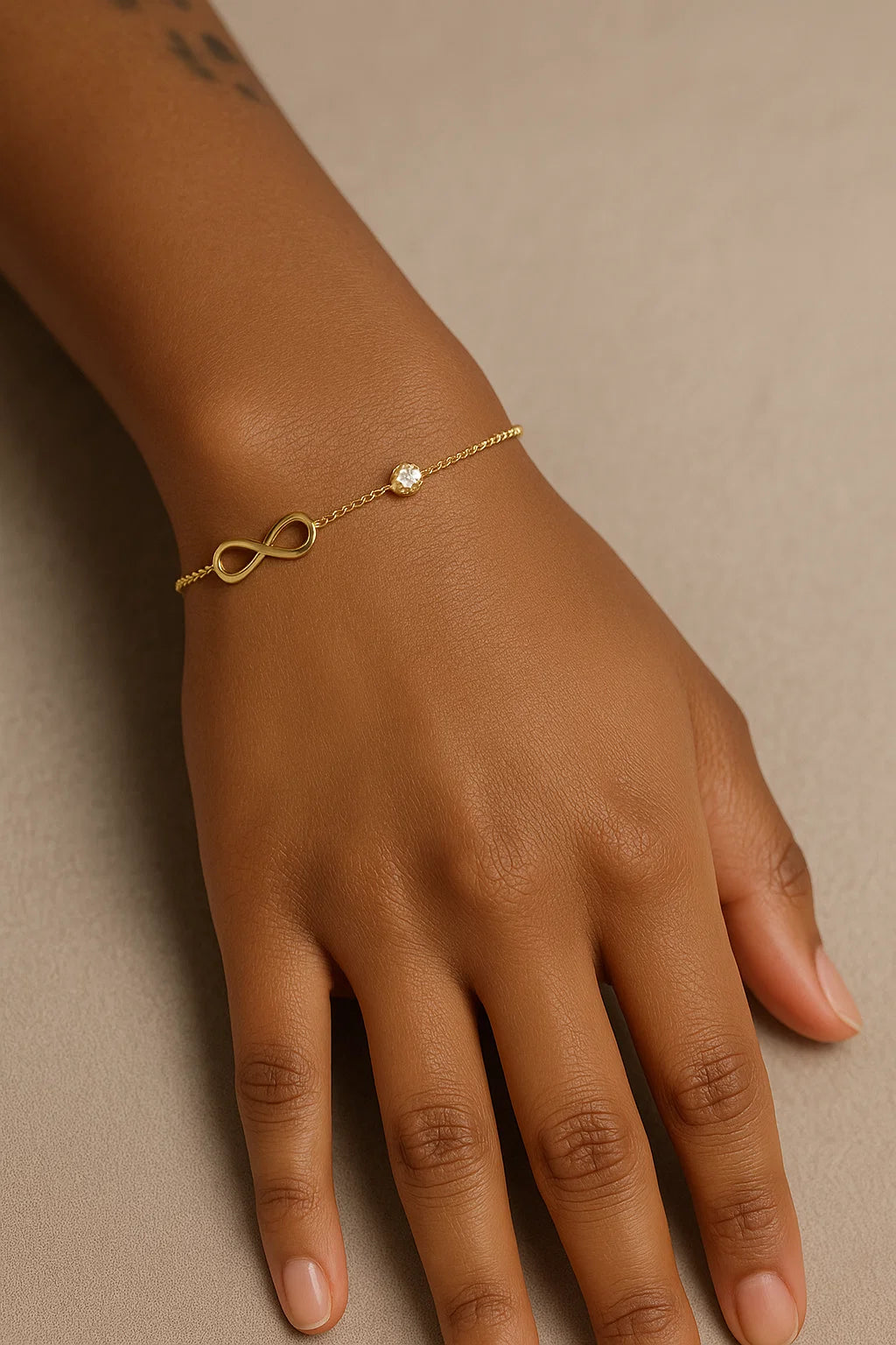 Infinity Armband met Kristal