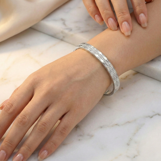 Silver Horizon Bangle Armband