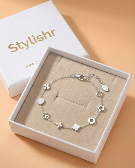 Zilverkleurige Bedelarmband met Clover