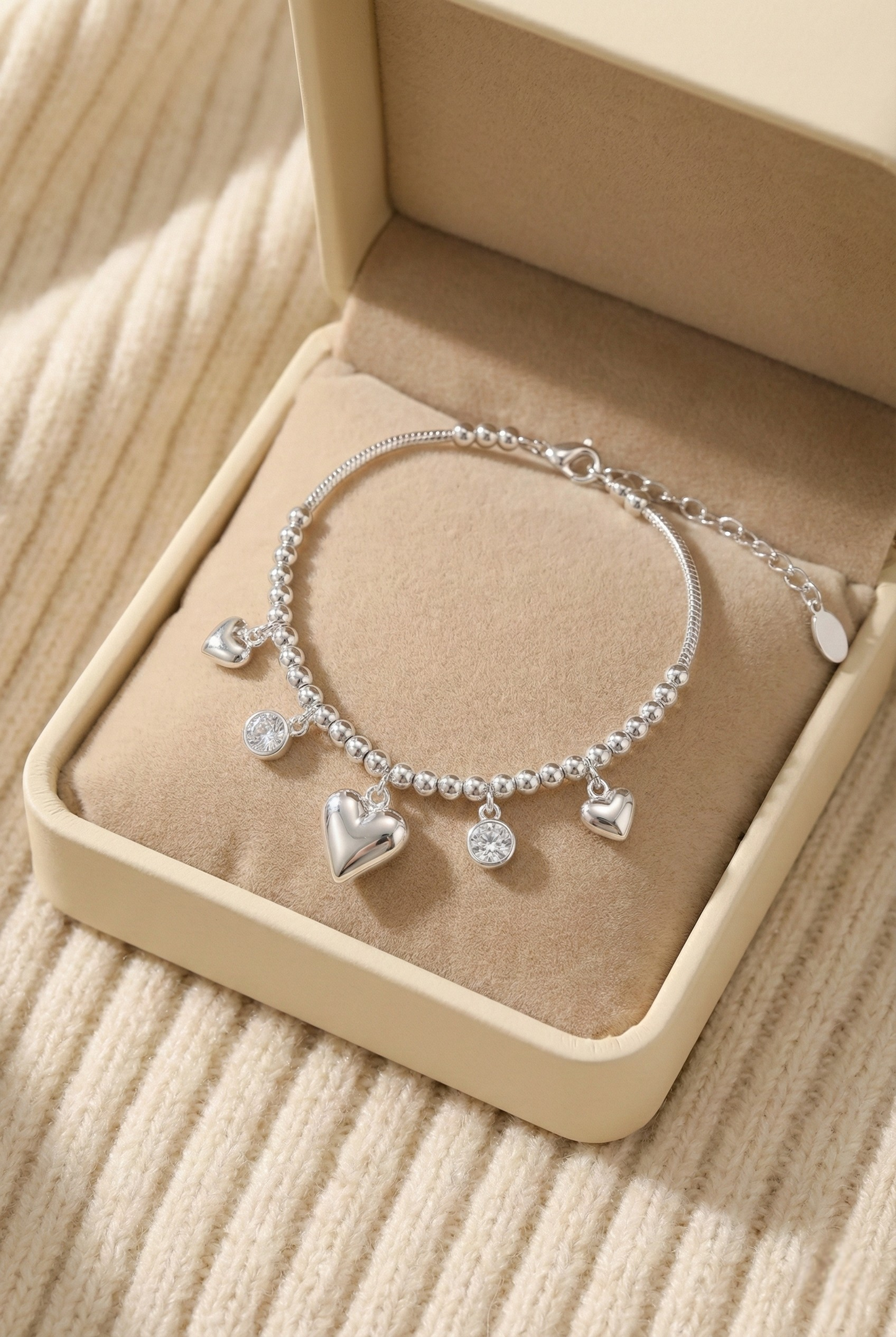 Gleaming Heart Armband Zilver