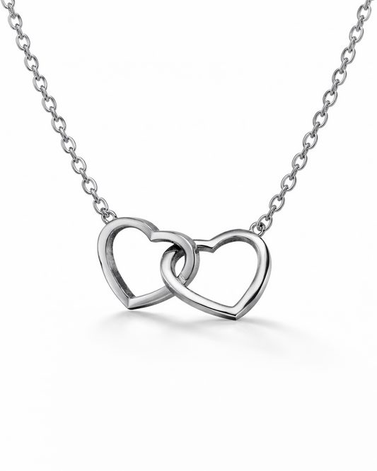 Zilverkleurige Ketting met mini Dubbele Hartjes