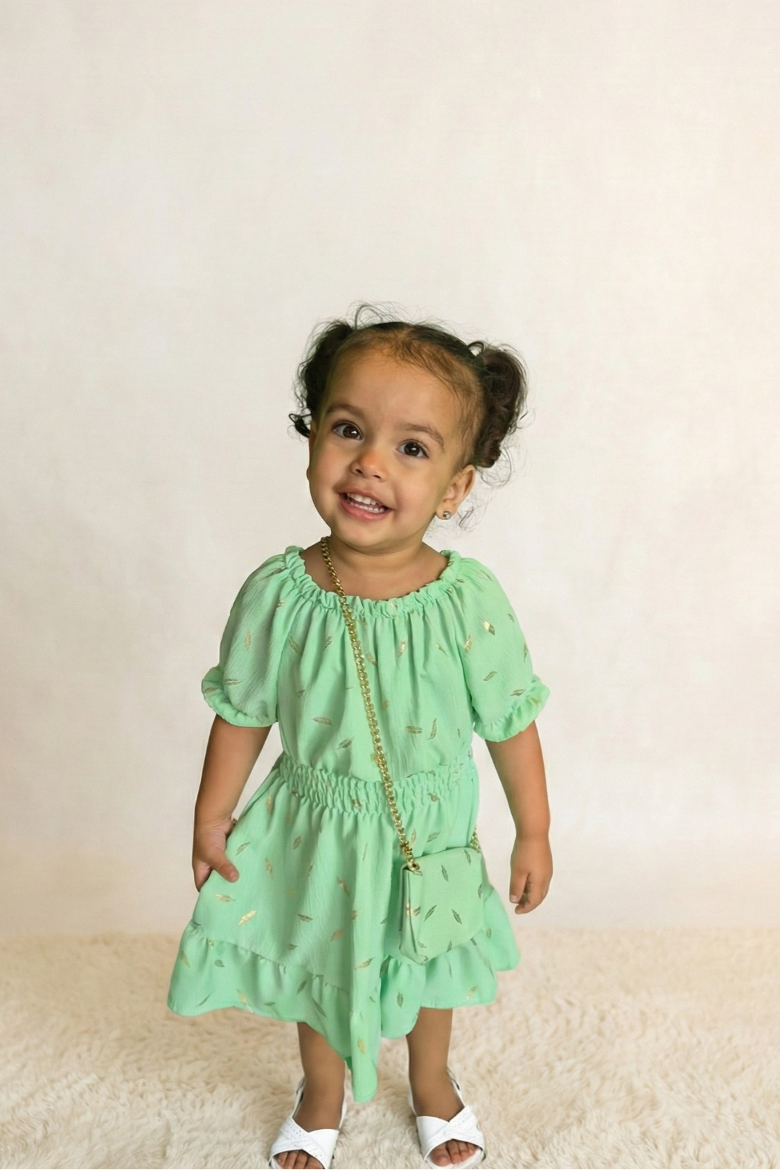 Meisjesjurk met Gouden Details en Schoudertasje