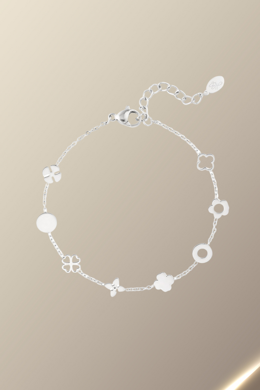 Zilverkleurige Bedelarmband met Clover