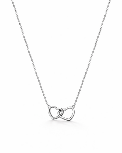 Zilverkleurige Ketting met mini Dubbele Hartjes